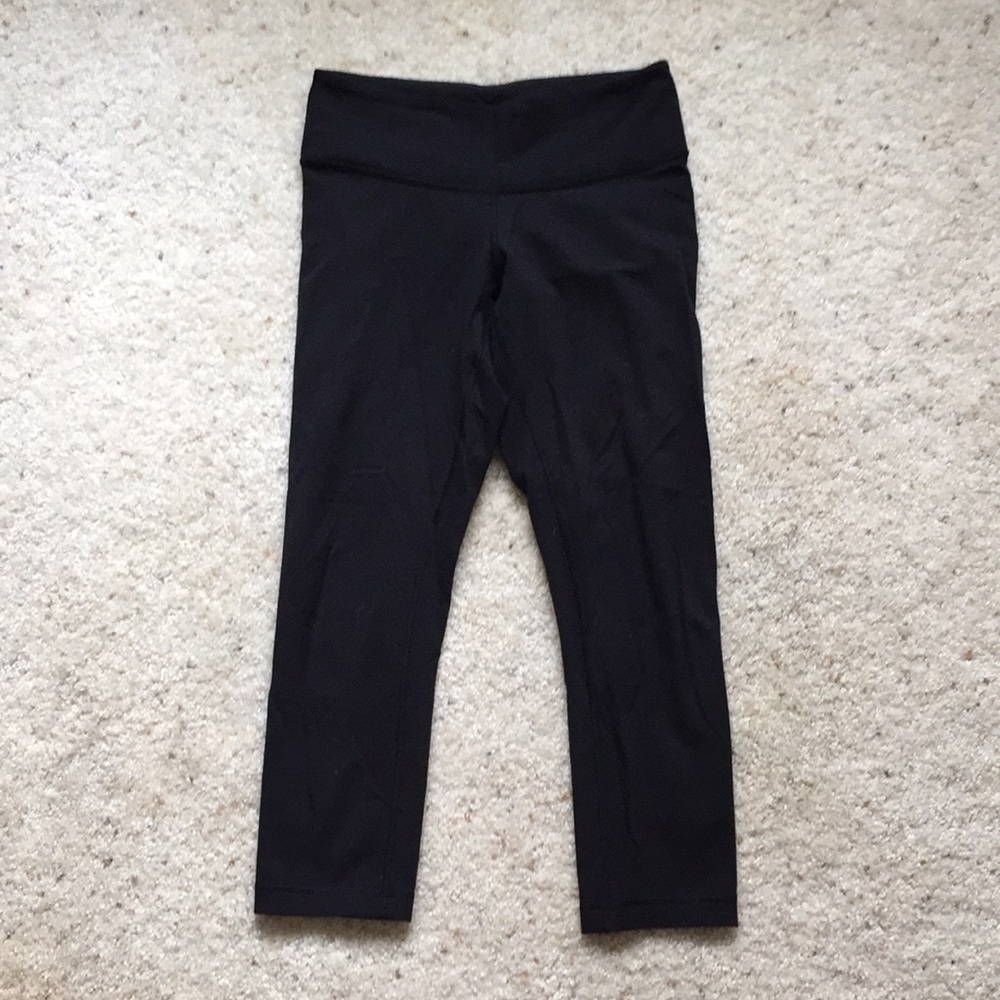 Black lululemon leggings!